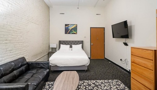 Double Room with Shared Bathroom