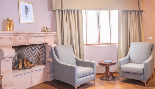 Deluxe Room, 1 King Bed