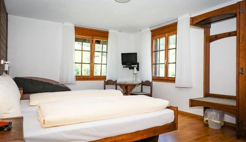 Classic Single Room