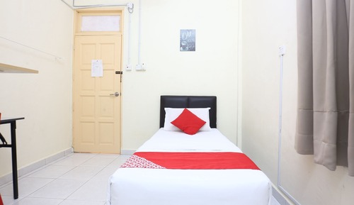 Deluxe Single Room