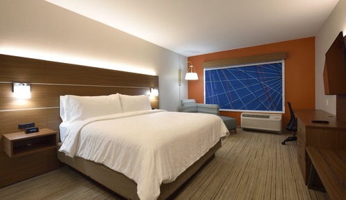 Standard Room, 1 King Bed, Accessible (Communications)