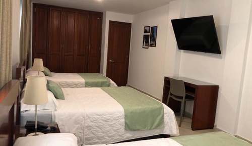 Classic Quadruple Room