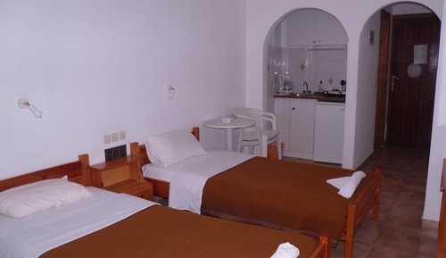 Studio (1 adult)