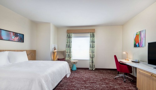 Room, 1 King Bed, Accessible (Roll-In Shower)