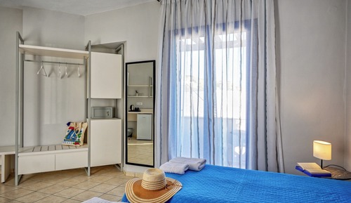 Double /Twin Room with Front Sea View