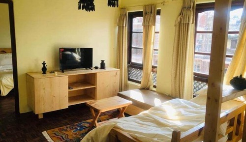 Traditional Studio Suite