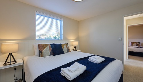 2 Bedroom Ground Floor with Partial view