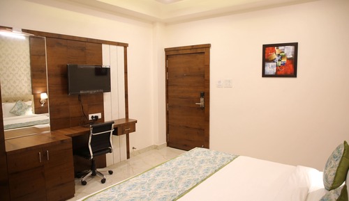 Premium Room