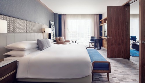 Junior Suite, 1 King Bed, Non Smoking
