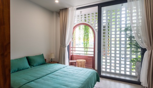 Deluxe Room, Balcony