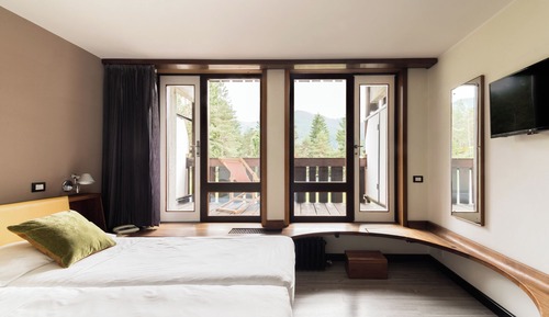 Classic Double or Twin Room, Mountain View