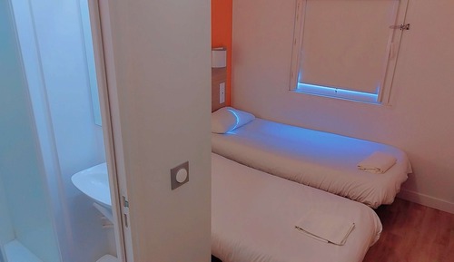 Standard Room, 2 Twin Beds