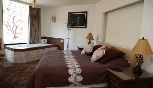 Junior Suite, Jetted Tub, Mountain View (VIP 4)