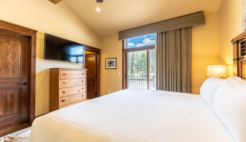 Townhome, 4 Bedrooms