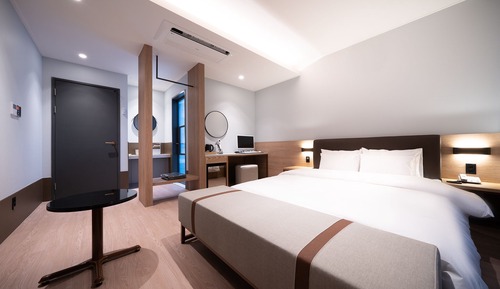 Deluxe Room (B)