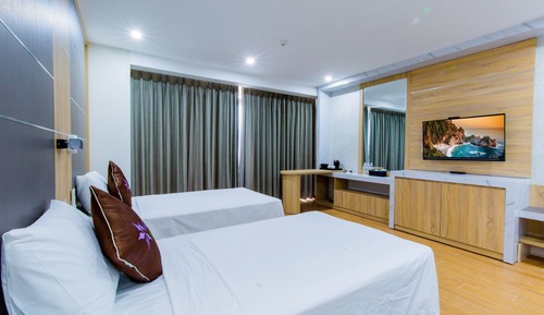 Deluxe Twin Room