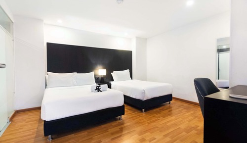 Premier Twin Room