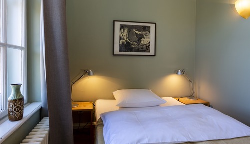 Economy Single Room