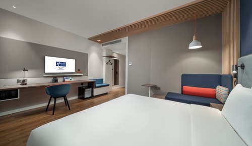 Room (Specialty)
