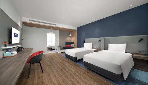 Standard Room, 2 Twin Beds, City View (Extra Space)