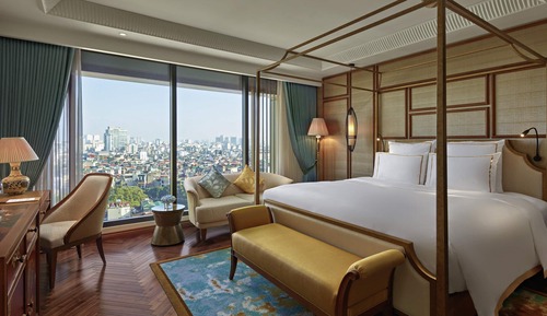 Grand Deluxe, King Bed, High Floor