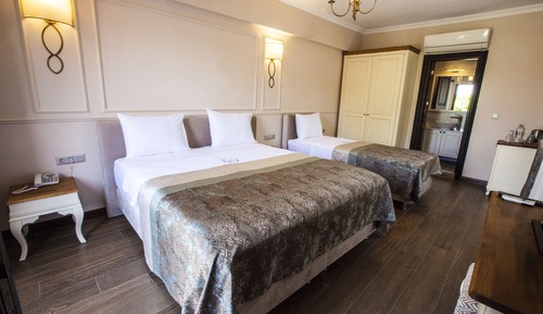 Family Quadruple Room