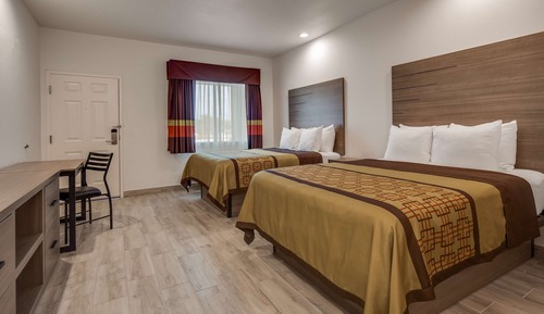 Suite, 2 Queen Beds, Accessible, Kitchenette