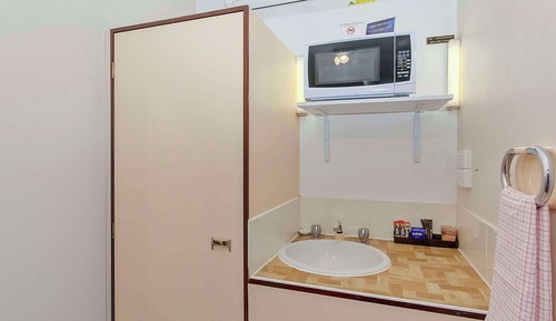 Standard Room, Multiple Beds, Non Smoking
