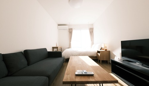 Apartment (202)