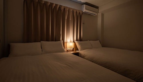 Apartment (201)