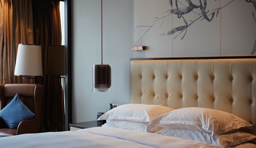 King Premier Room