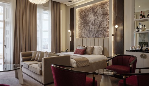 Suite, 1 King Bed, Balcony, Sea View (with Sofabed)
