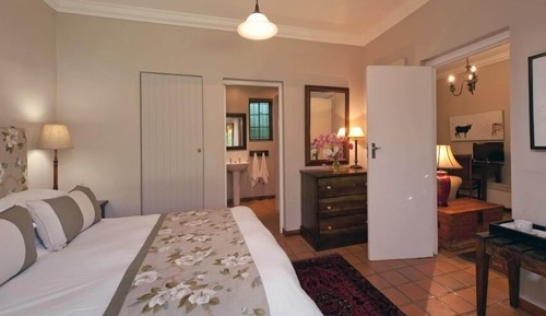 Cottage, Garden Area