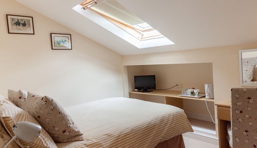 Double Room, Private Bathroom (The Roost)