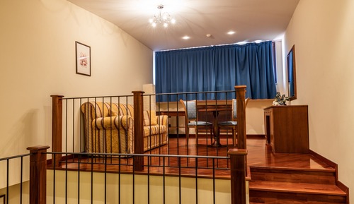 Luxury Suite