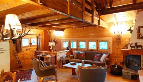 Superior Cabin, 2 Bedrooms, Non Smoking, Mountain View