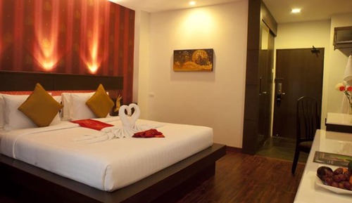 Cube Double Room No Window