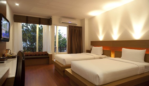 Standard Twin Room