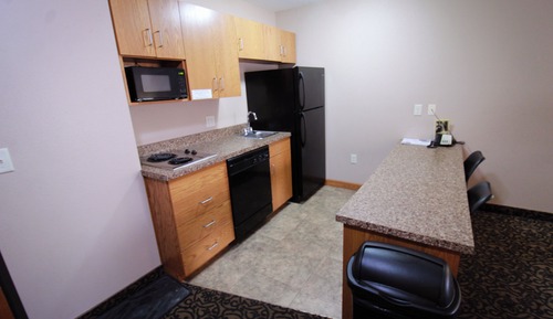 Standard Suite, 1 King Bed, Non Smoking, Kitchenette