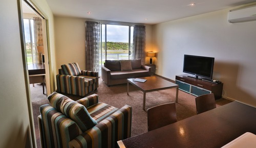 Luxury Two Bedroom Spa Apartment