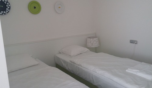 Comfort Apartment, 2 Bedrooms, Pool View, Poolside