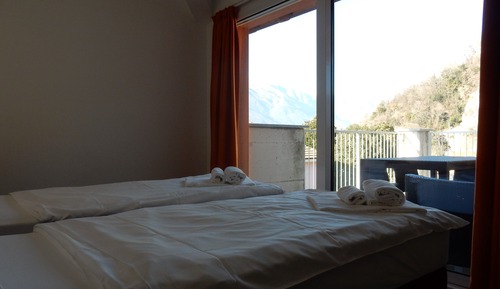 Family Penthouse, 2 Bedrooms, Terrace, Mountain View (Top floor)