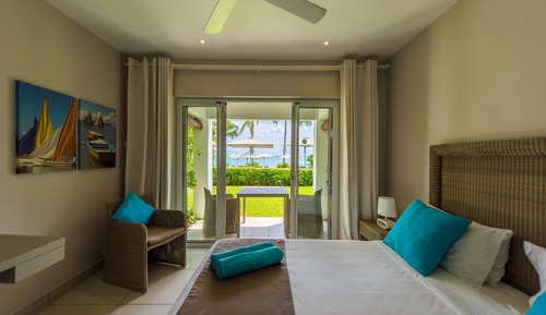 Studio, Sea View