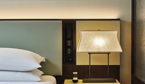 1 King Bed Garden View Deluxe