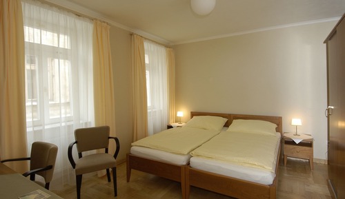 Deluxe Double Room Single Use