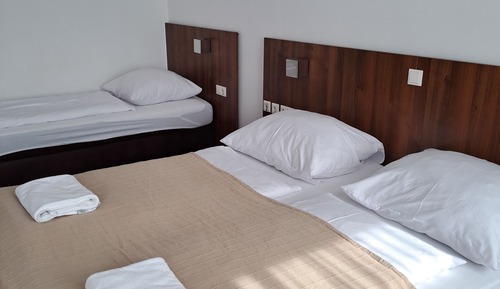 Quintuple Room, Kitchen