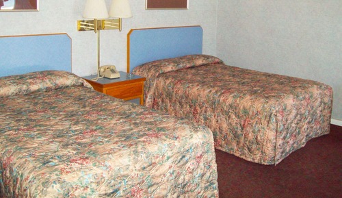 Two queen beds non smoking