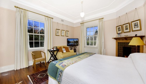 Yengo Room