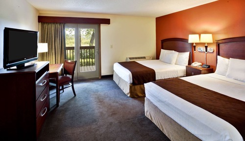 Suite, 2 Queen Beds, Non Smoking