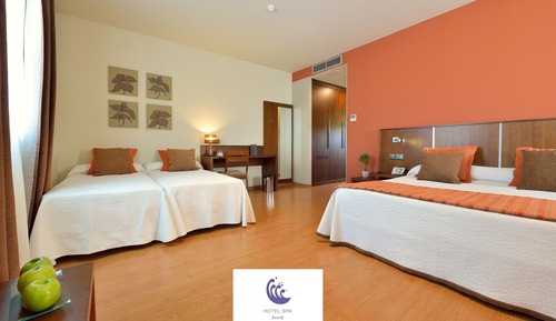 Standard Quadruple Room (4 Adults)